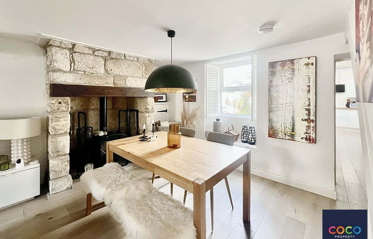 Charming 3-Bed House in Fortuneswell with Sea Views & Courtyard Property image 10