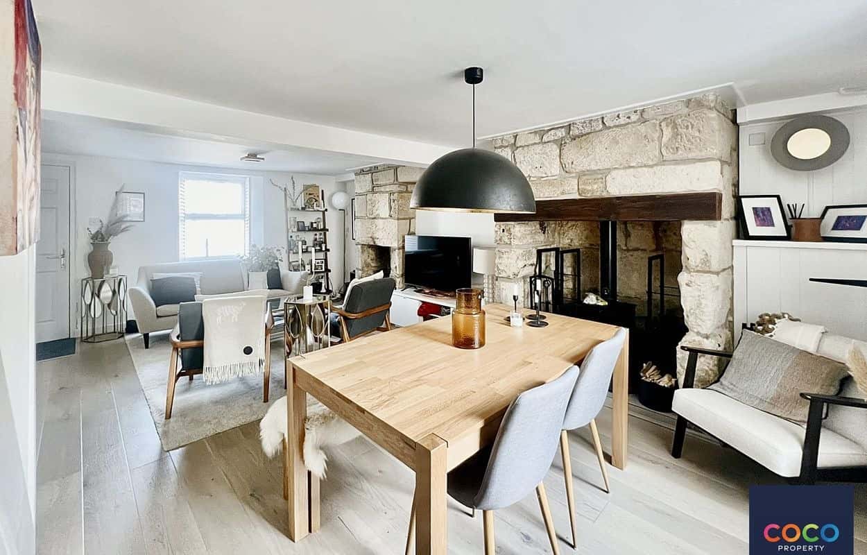 Charming 3-Bed House in Fortuneswell with Sea Views & Courtyard Property image 17