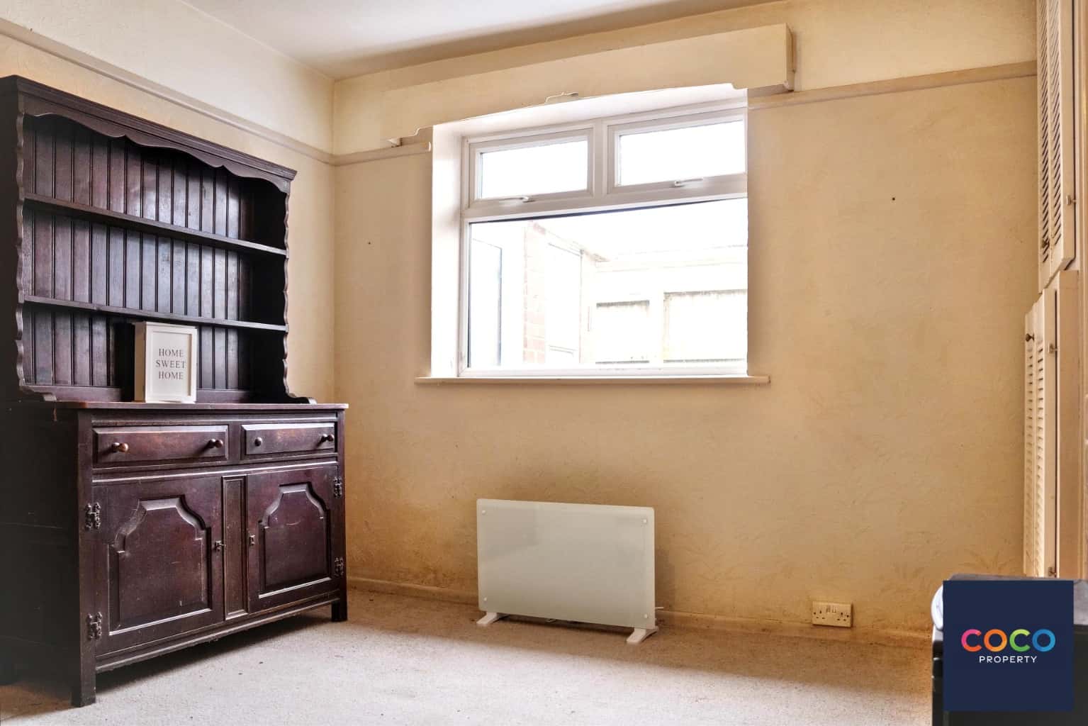 Detached Bungalow with Southerly Garden, Garage & No Chain in Portland Property image 4