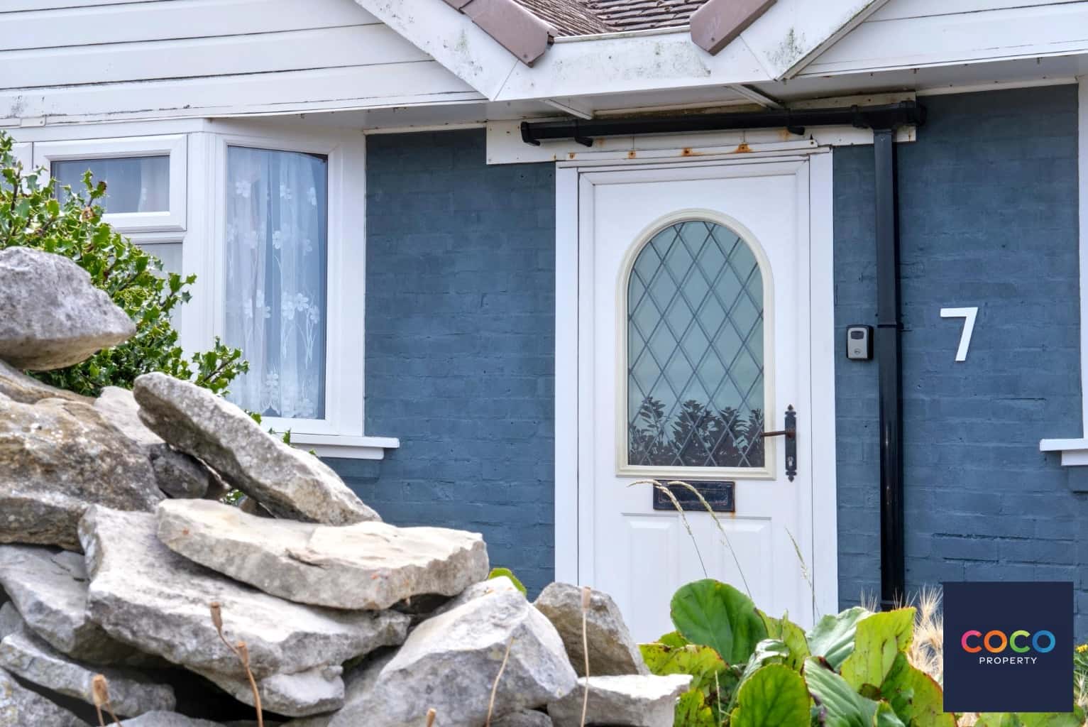 Detached Bungalow with Southerly Garden, Garage & No Chain in Portland Property image 6
