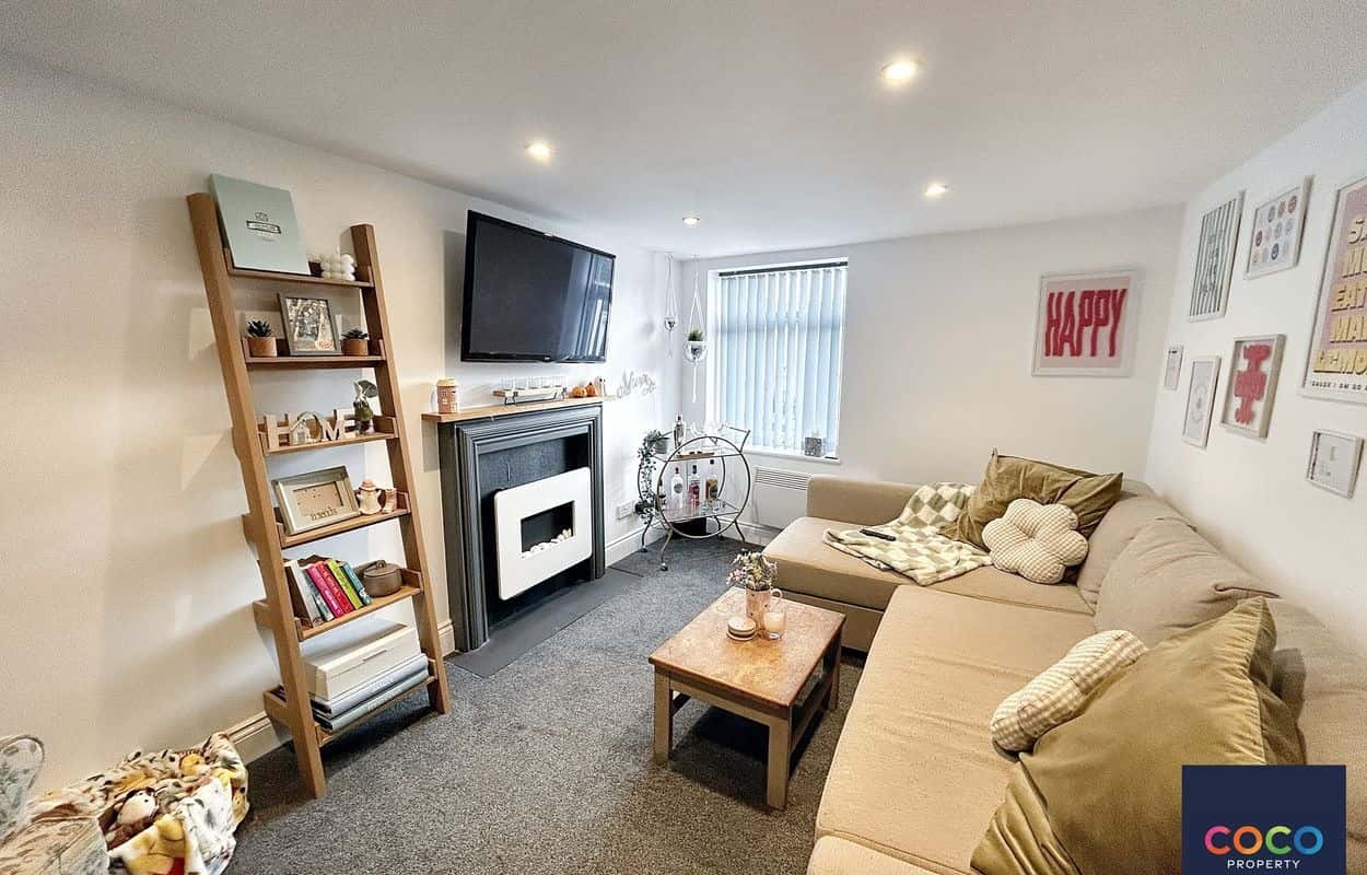 Charming 1-Bed Flat in Weymouth, Near Chesil Beach - Long Term Let Property image 6