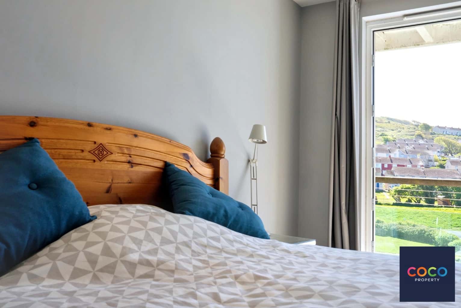 1 Bed Apartment, Atlantic House, Portland with Sea Views Property image 4