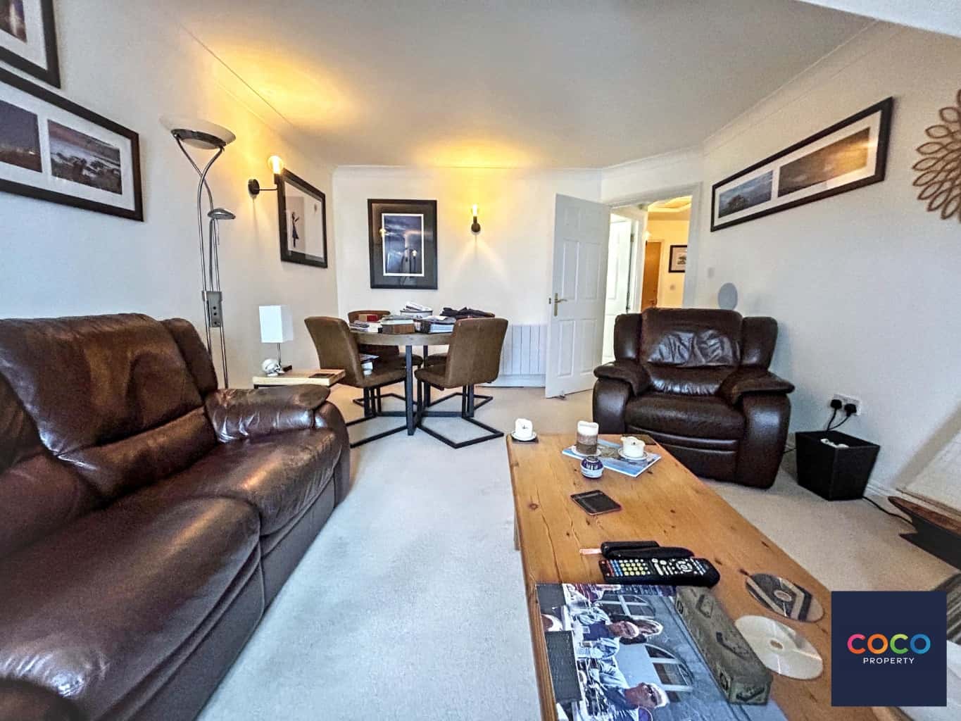 Stunning 2 Bed Apartment with Harbour Views & Beach Access in Dorset Property image 4
