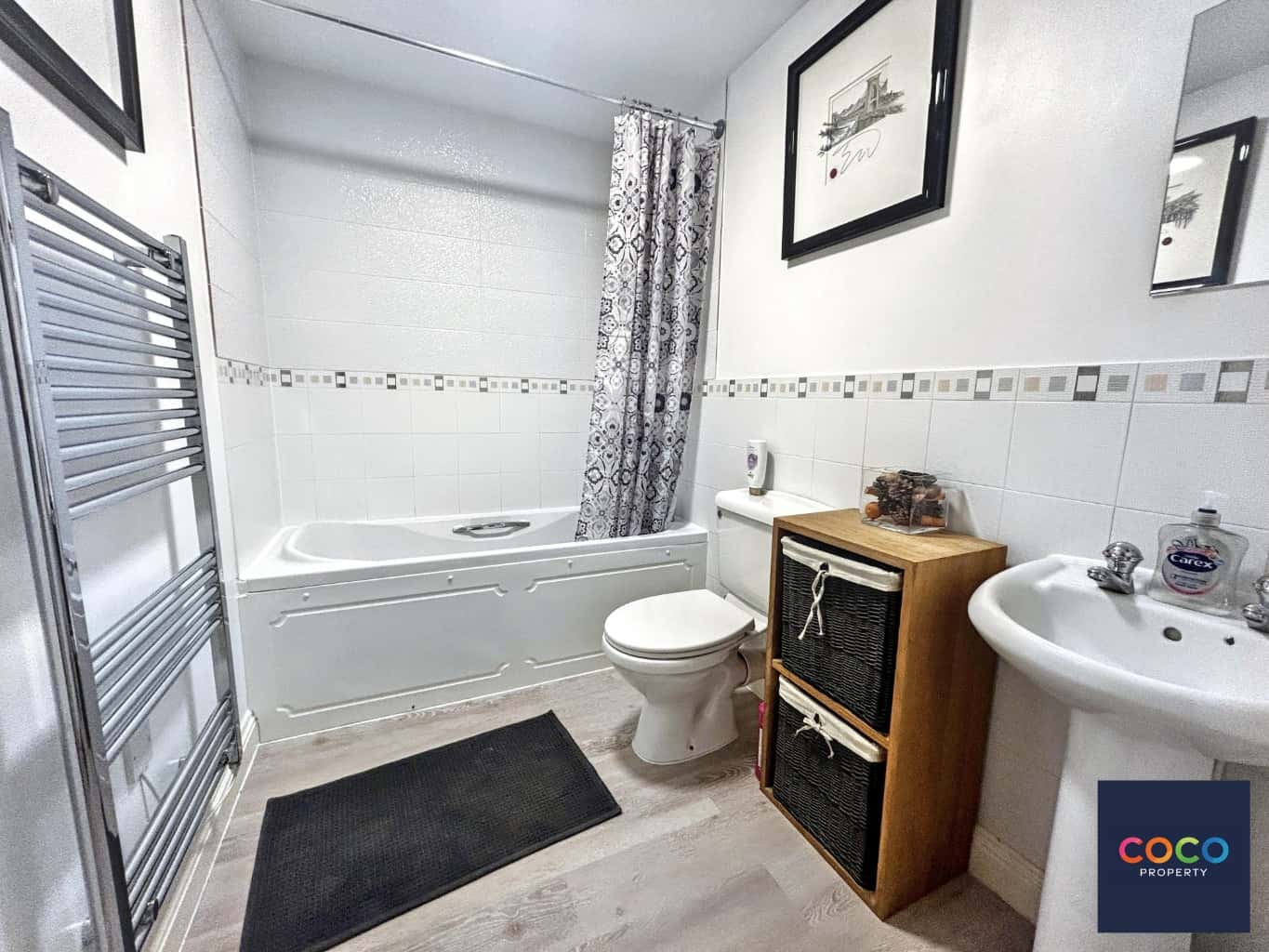 Stunning 2 Bed Apartment with Harbour Views & Beach Access in Dorset Property image 9