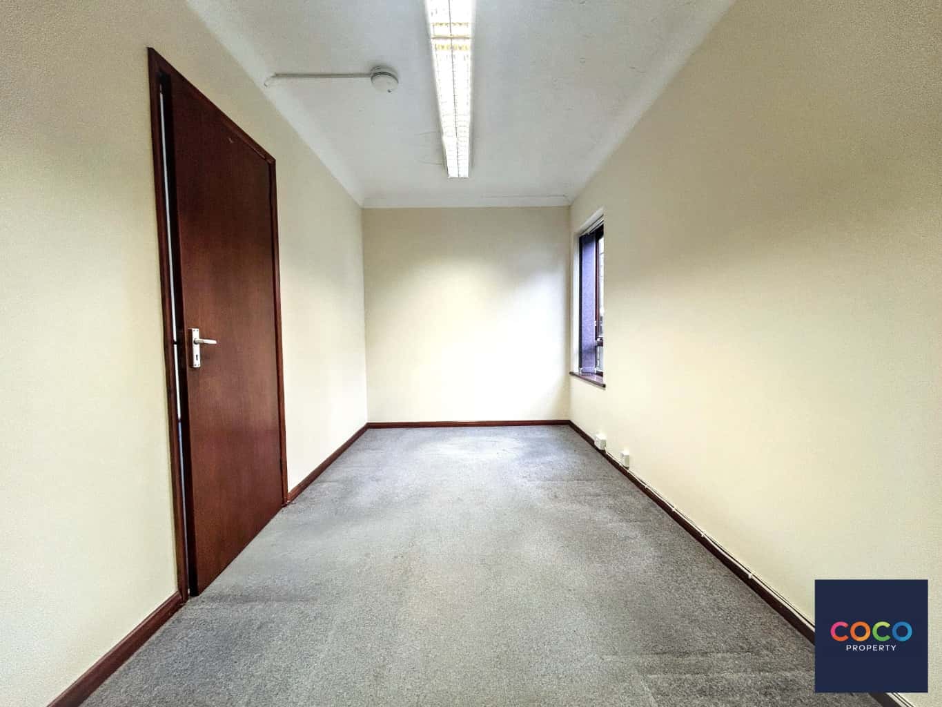 Prime Commercial Opportunity in Central Dorchester, Guide Price £130,000 Property image 9
