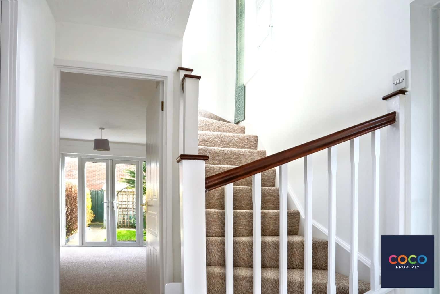 Charming 2 Bed House to Let in Whitehead Drive, Weymouth Property image 2