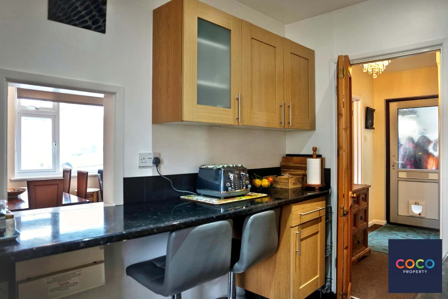 Versatile 4-Bed Detached Chalet Bungalow Property image 4