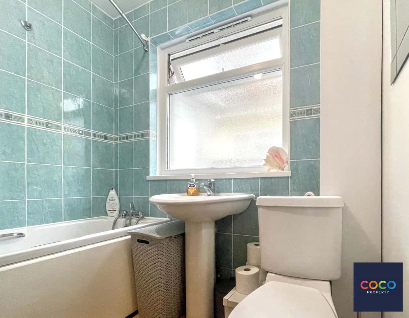 Versatile 4-Bed Detached Chalet Bungalow Property image 7