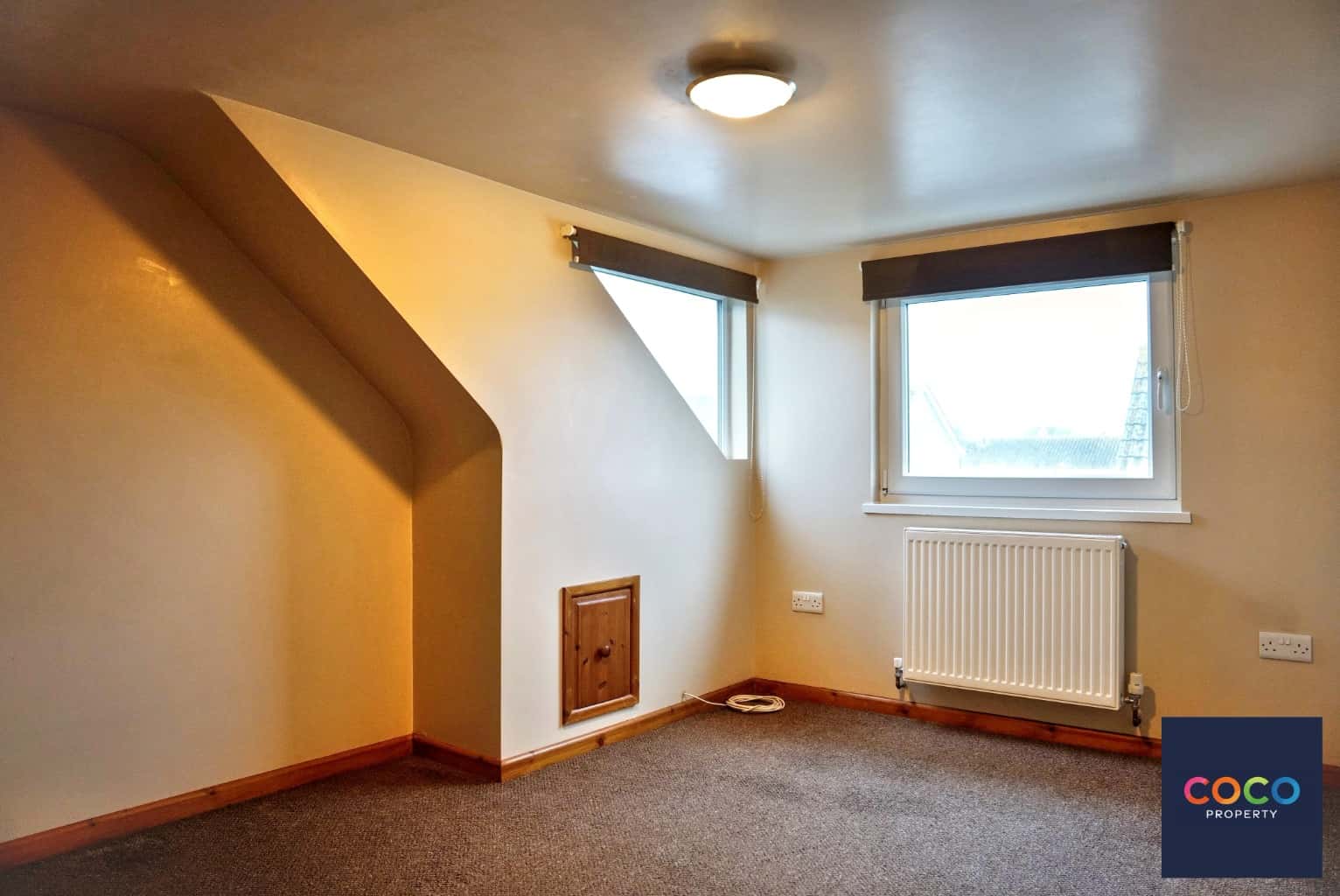 Versatile 4-Bed Detached Chalet Bungalow Property image 11