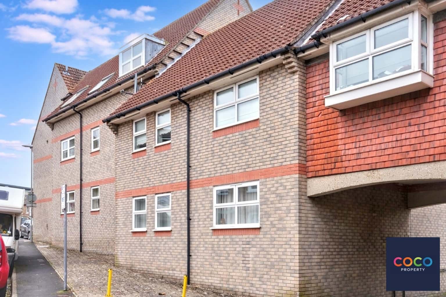 Riverside Living: 2-Bed Share of Freehold Apartment, Dorchester Property image 2