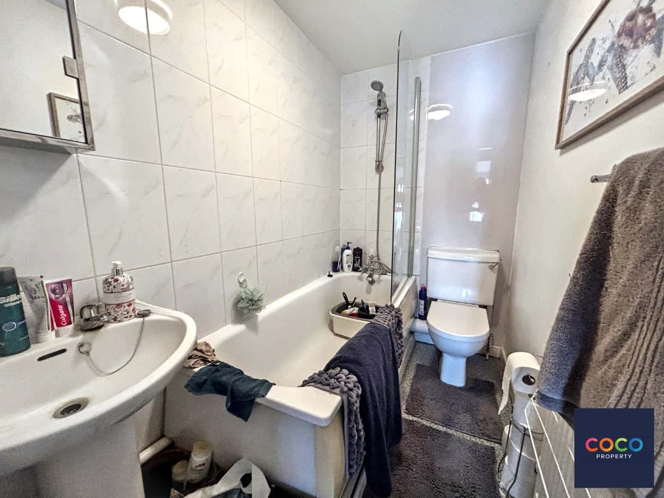 Spacious Ground Floor Apartment with Parking in Dorchester Property image 7