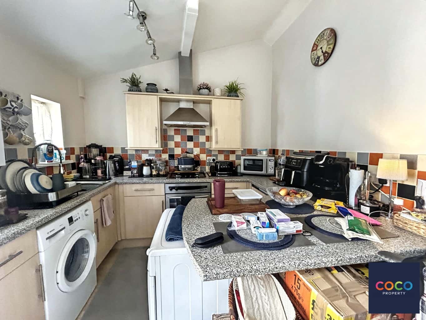 Spacious Ground Floor Apartment with Parking in Dorchester Property image 5