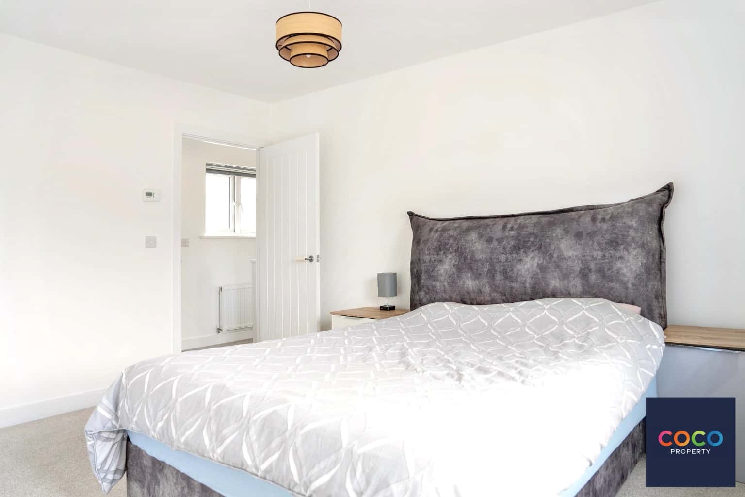 Modern 3-Bed Semi-Detached House in Portland with Garden & Parking. Property image 5