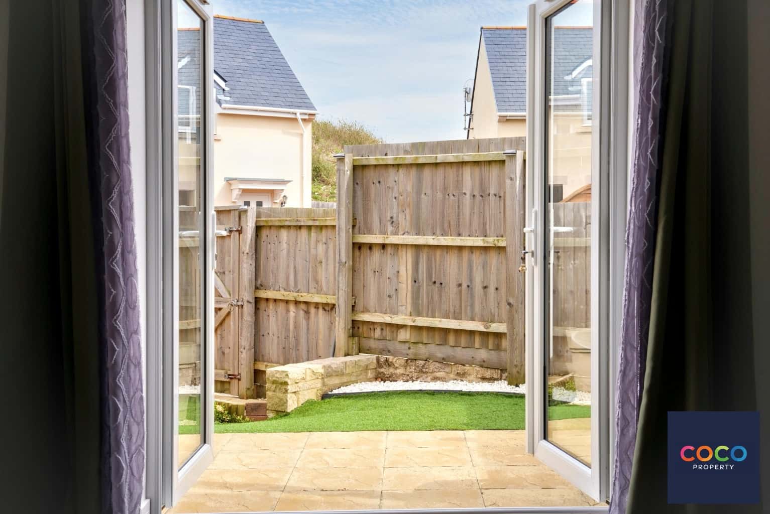Modern 3-Bed Semi-Detached House in Portland with Garden & Parking. Property image 10