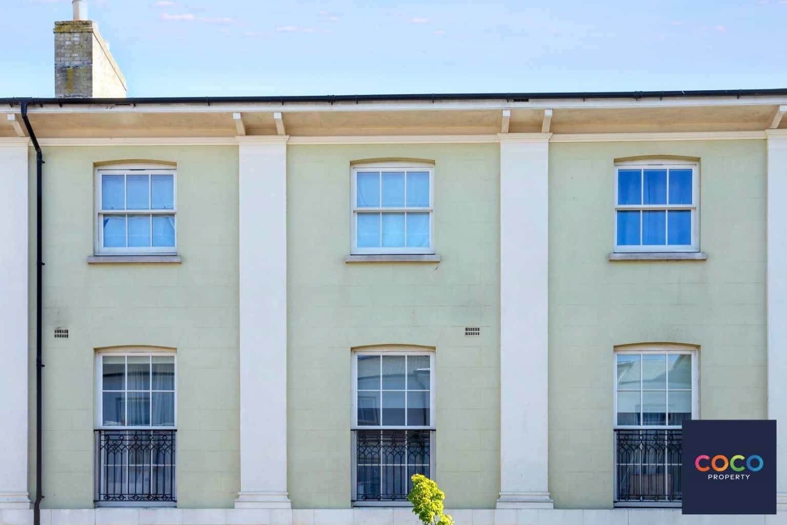 Stylish Two-Bedroom Apartment with Juliet Balcony in Dorchester Property image 10