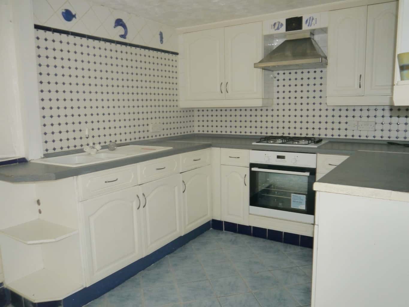 Two Bed House with Courtyard Garden in Easton Square, Portland Property image 3