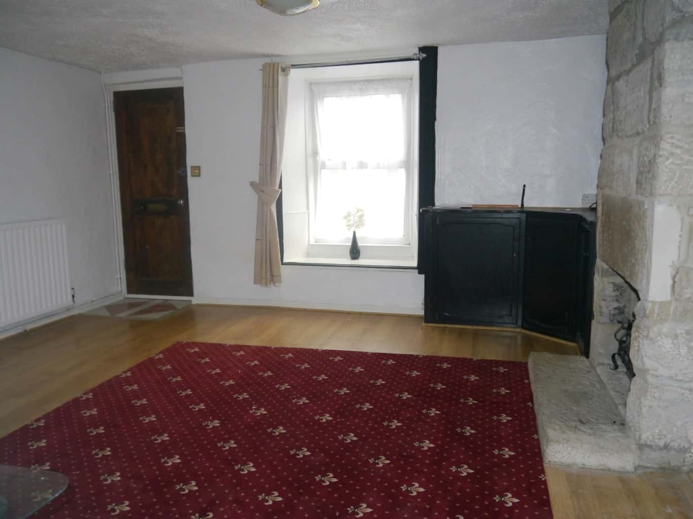 Two Bed House with Courtyard Garden in Easton Square, Portland Property image 4