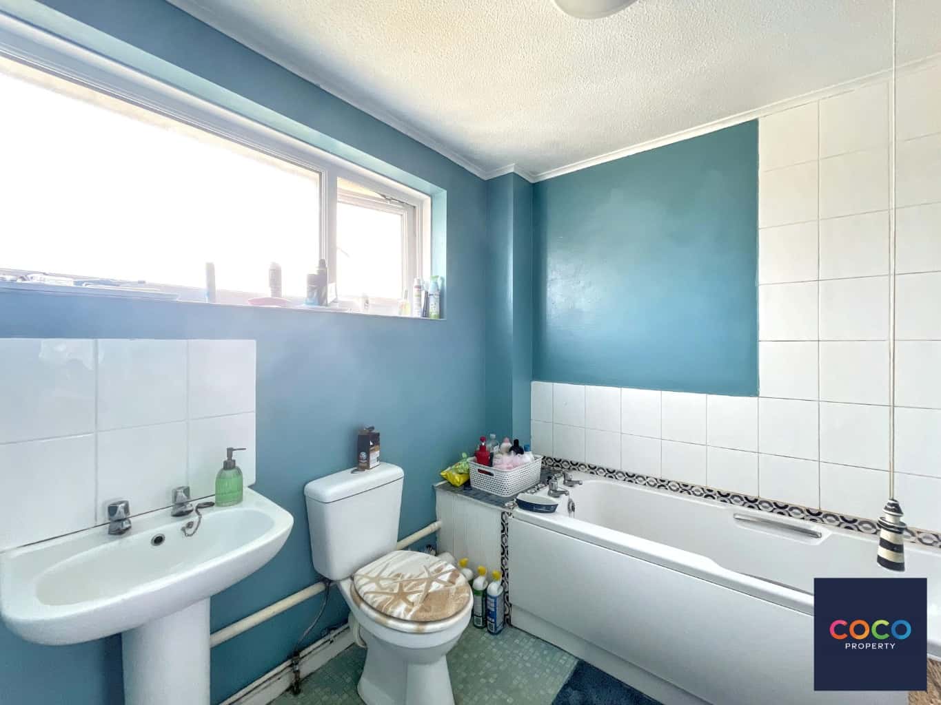 Spacious 3-Bed House on Large Corner Plot in Popular Portland Property image 9