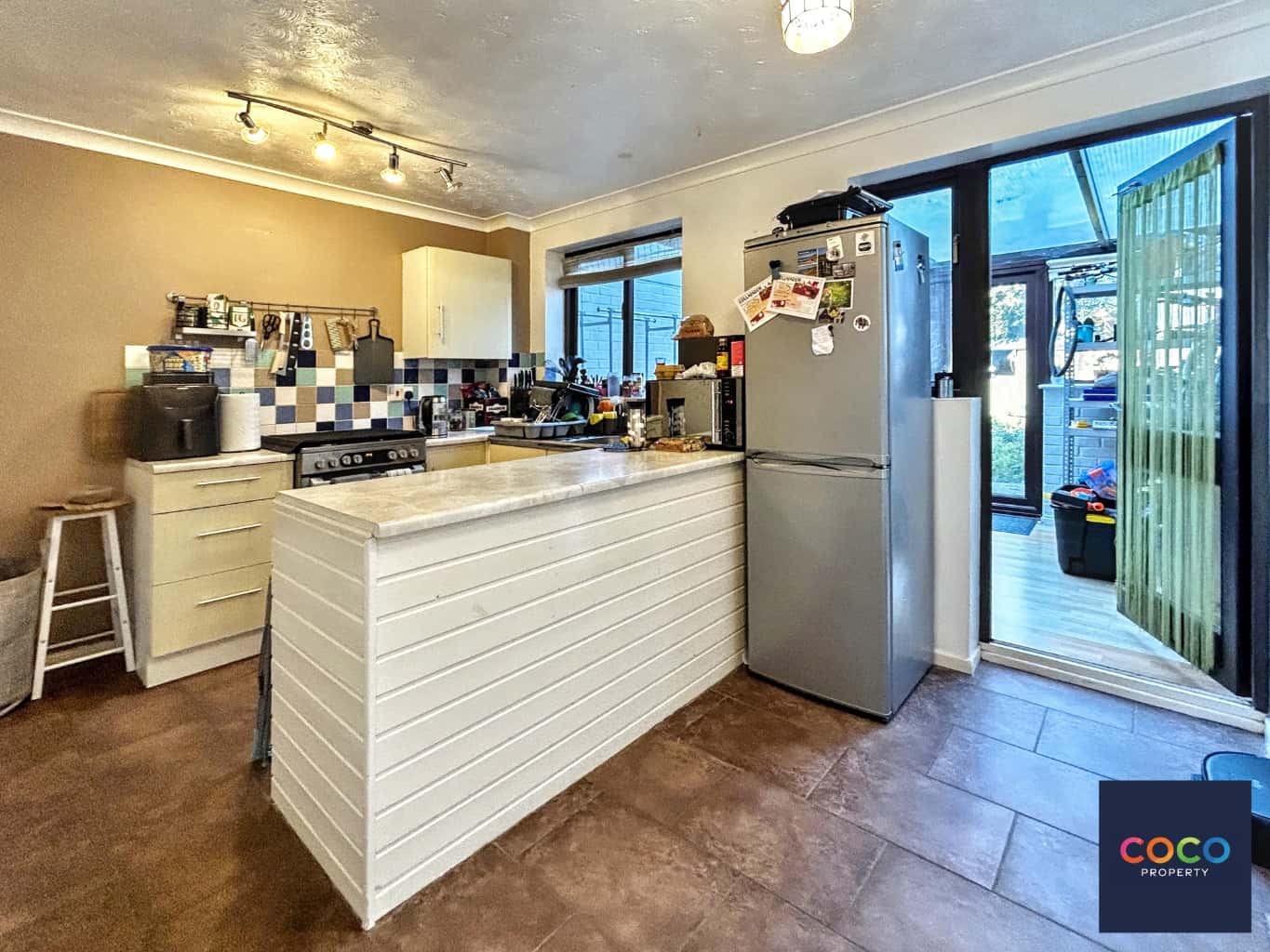 Charming 2-Bed House in Chelwood Gate, Weymouth - Available Mid-June Property image 4