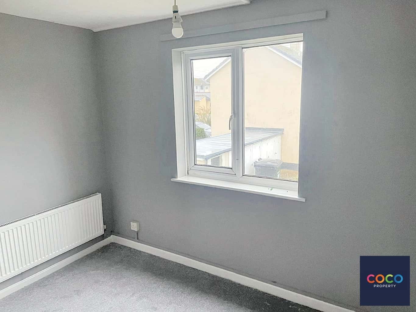 Charming 2-Bed Apartment with Balcony, Near Dorset's Coastline Property image 9