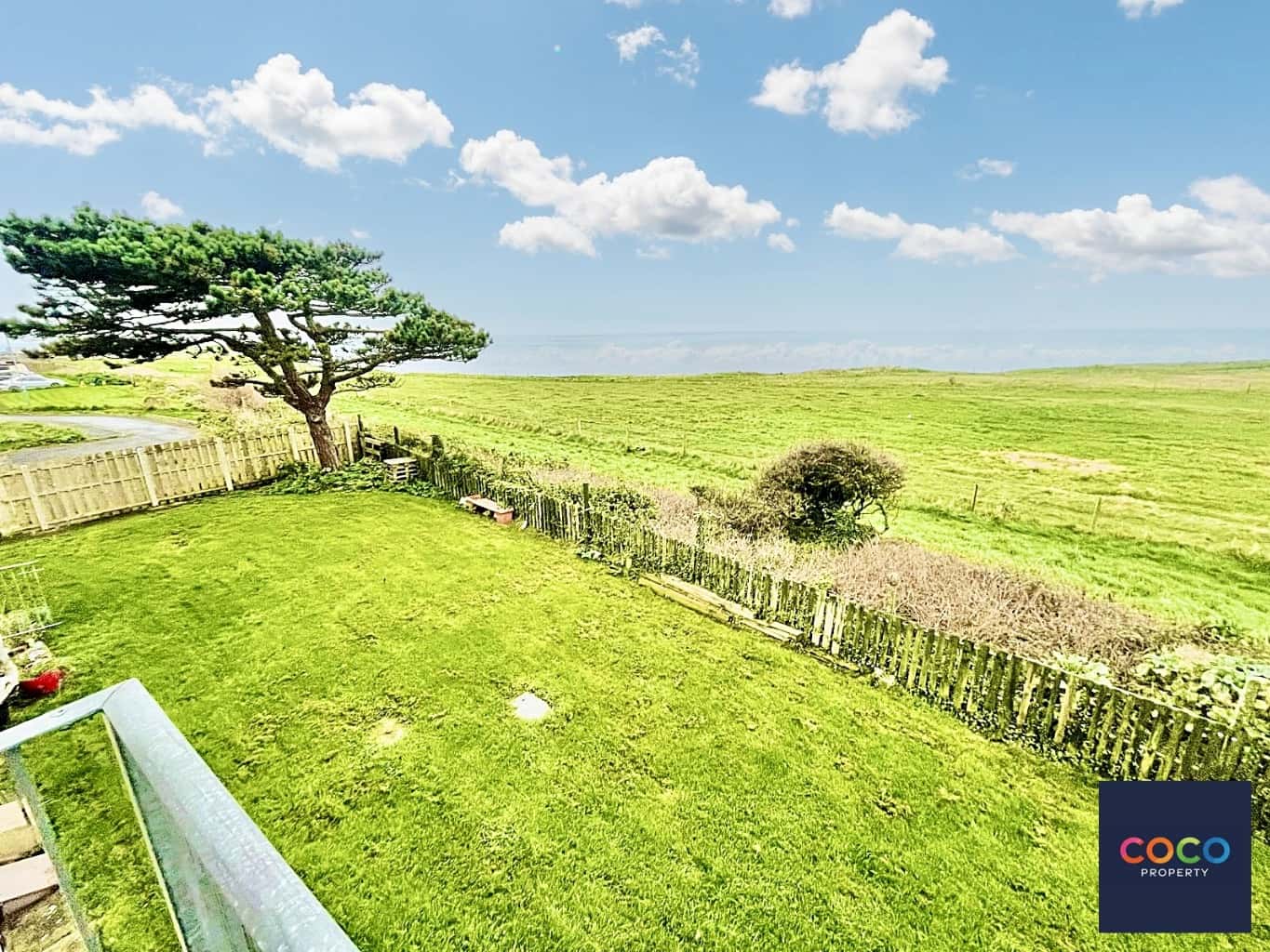 Charming 2-Bed Apartment with Balcony, Near Dorset's Coastline Property image 12