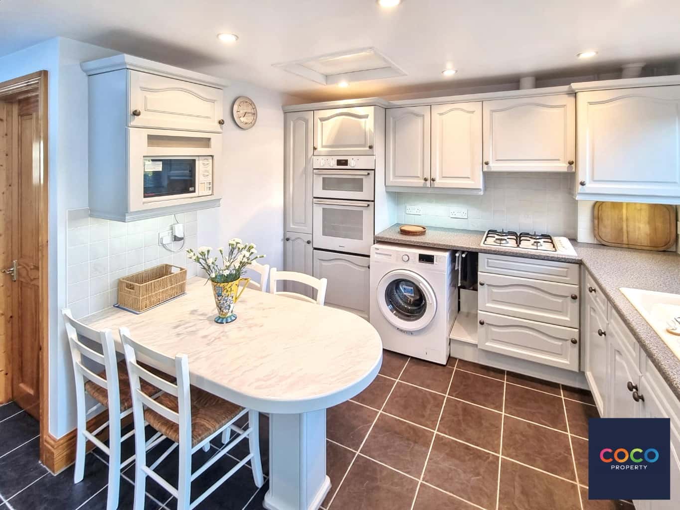 Spacious 3-Bed Terraced Home in Portland: Coastal Living, No Chain Property image 4