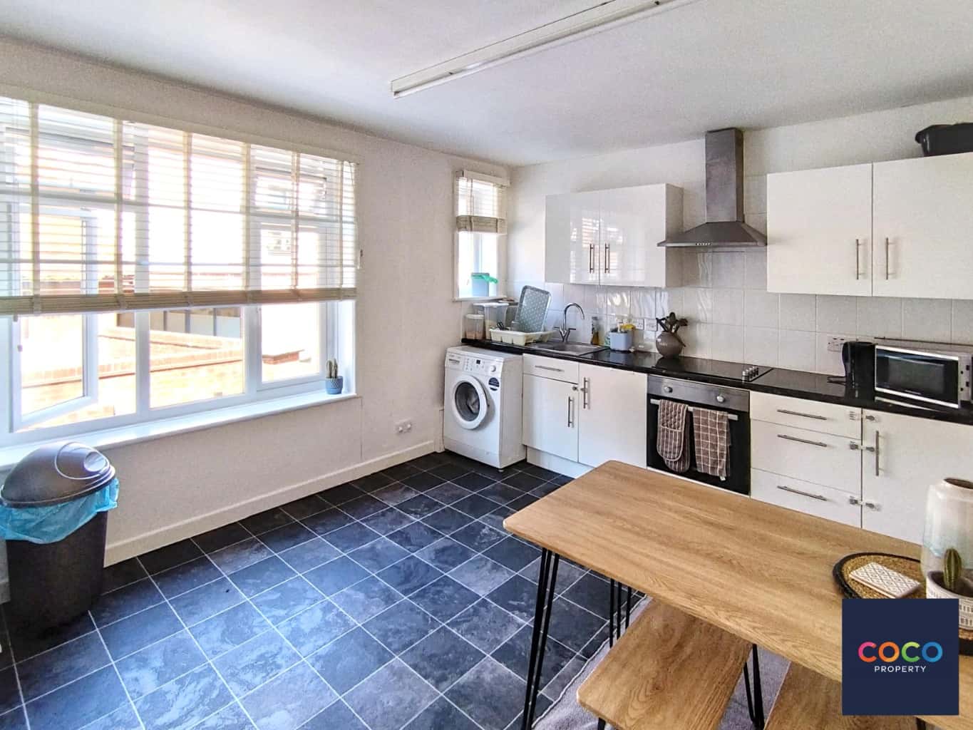 One Bed First Floor Flat in Central Dorchester Property image 5