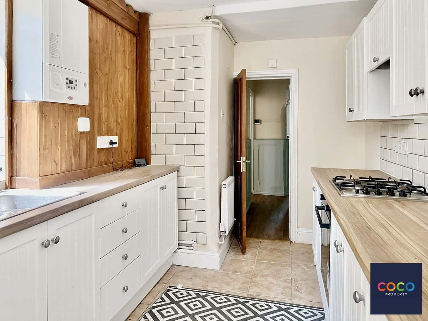 Charming 3 Bed Character Home, Chiswell: Moments from Chesil Beach Property image 3