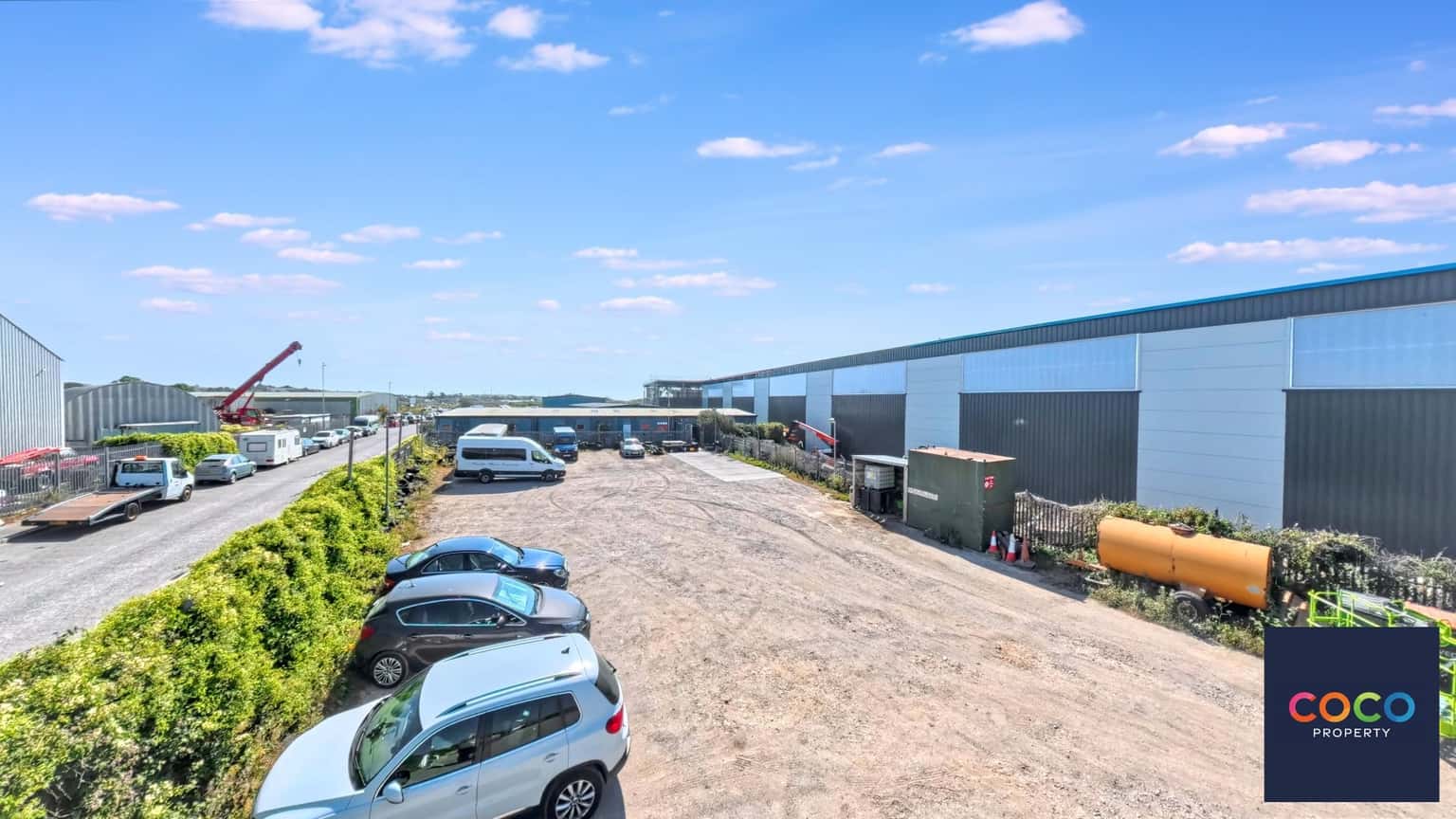 Prime Industrial Unit to Let, Tradecroft Estate, Dorset Property image 2